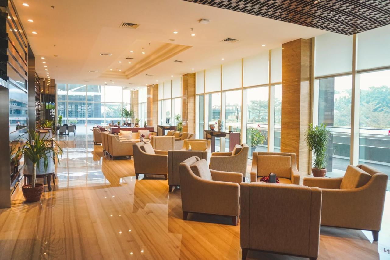 Swiss-Belcourt Serpong Dış mekan fotoğraf