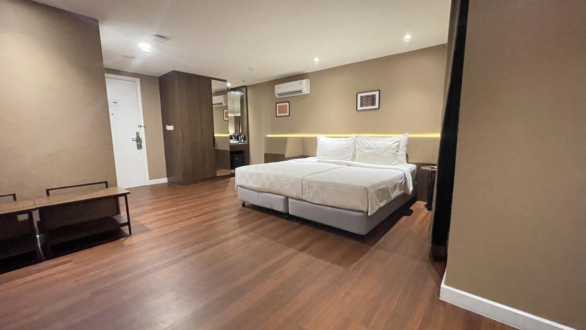 Swiss-Belcourt Serpong Dış mekan fotoğraf